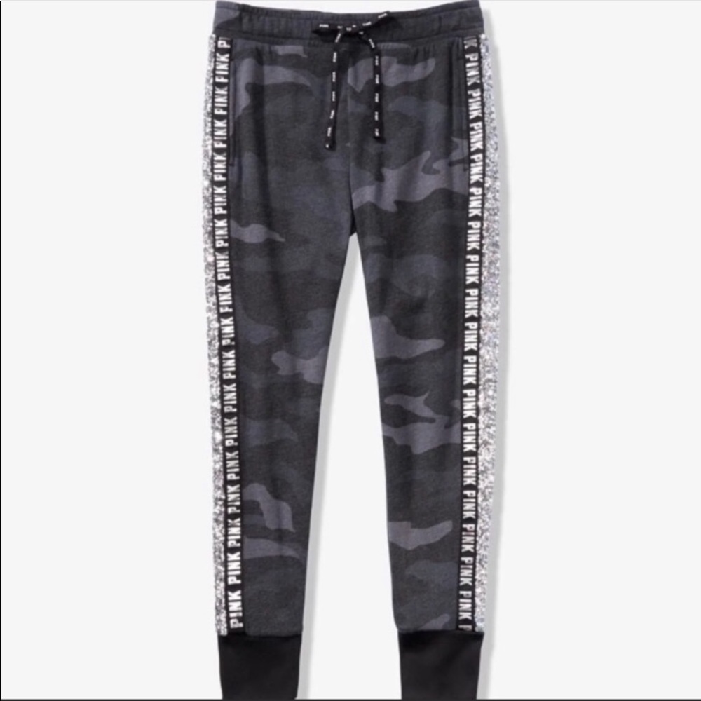 PINK Camo Joggers - M